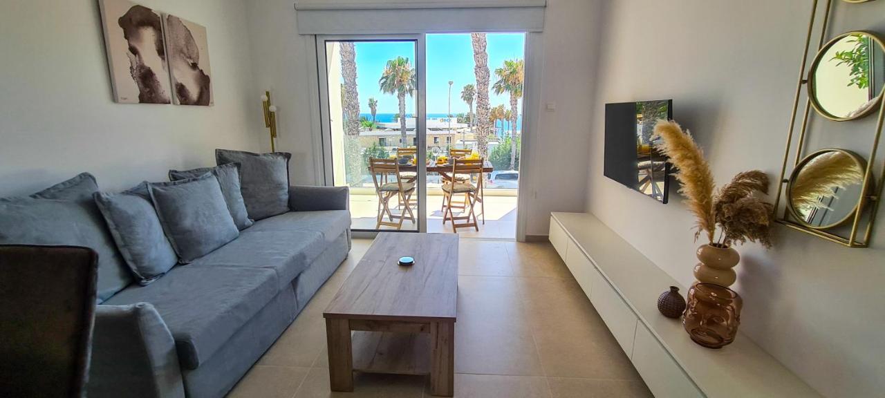 Phaedrus Living: Seaview Luxury Flat Limnaria 151 Apartamento Pafos Exterior foto