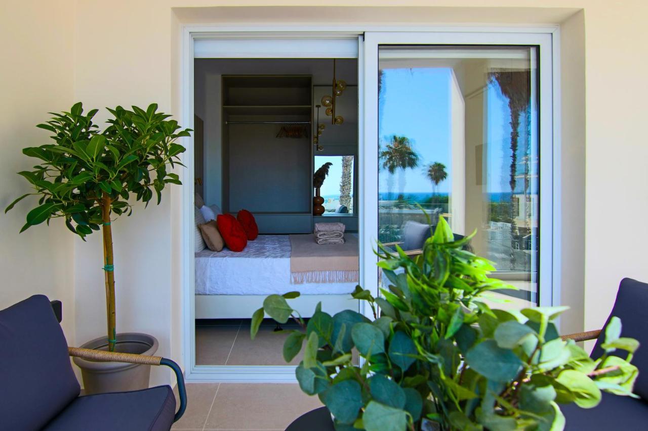 Phaedrus Living: Seaview Luxury Flat Limnaria 151 Apartamento Pafos Exterior foto