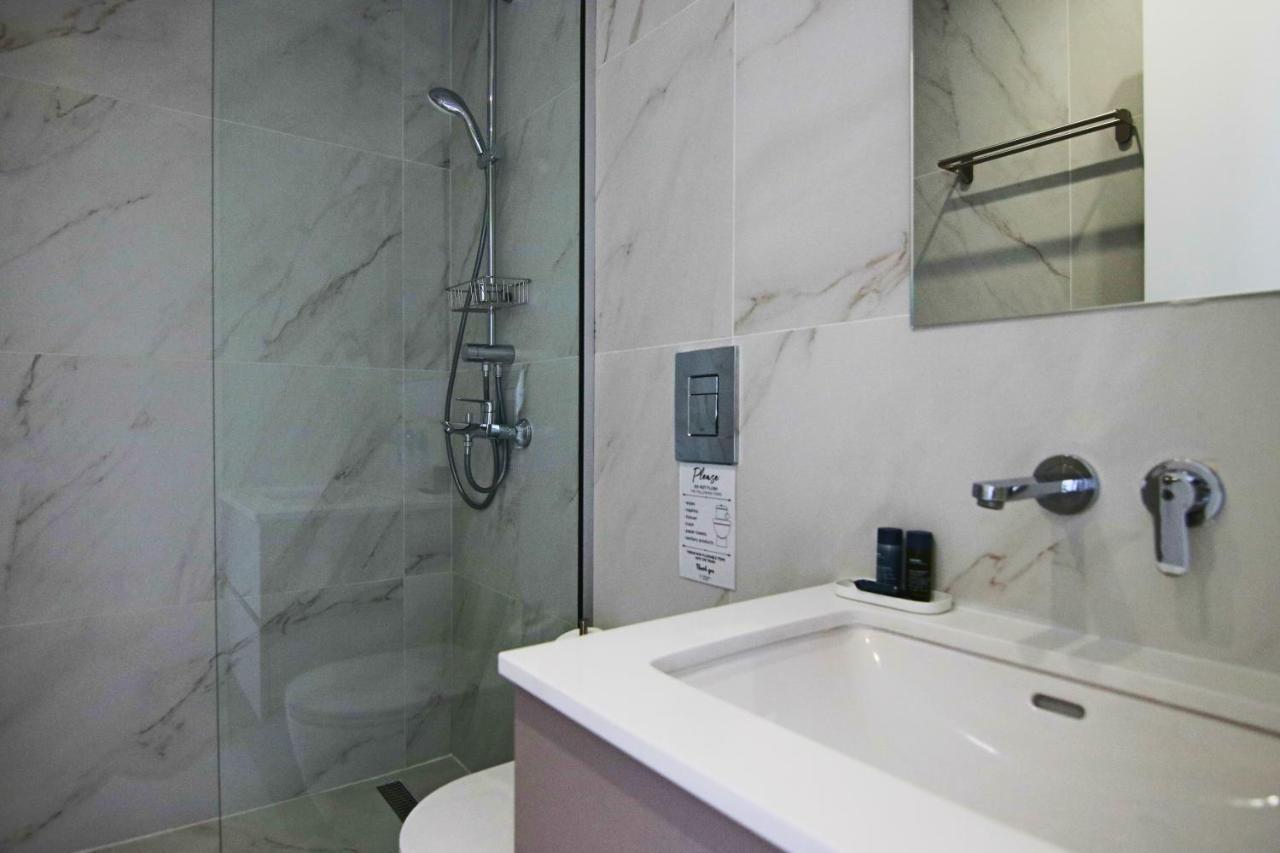 Phaedrus Living: Seaview Luxury Flat Limnaria 151 Apartamento Pafos Exterior foto