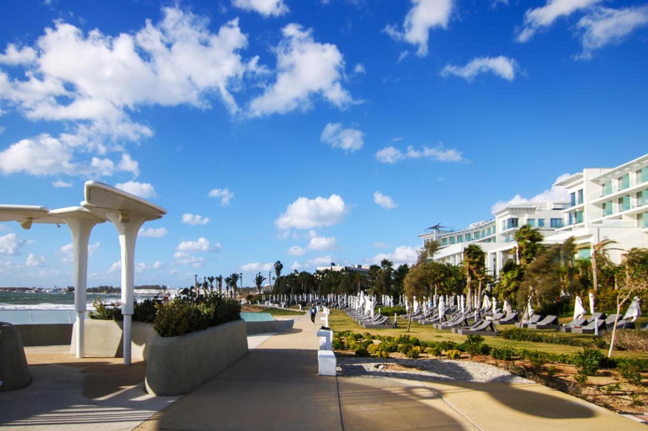 Phaedrus Living: Seaview Luxury Flat Limnaria 151 Apartamento Pafos Exterior foto